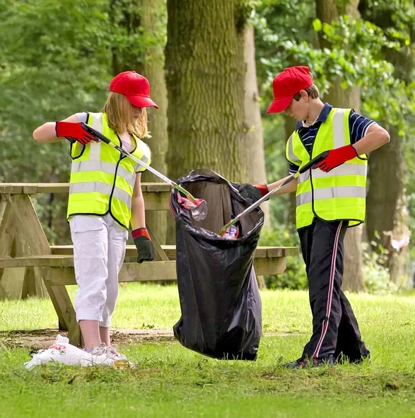 LITTER PICKING
